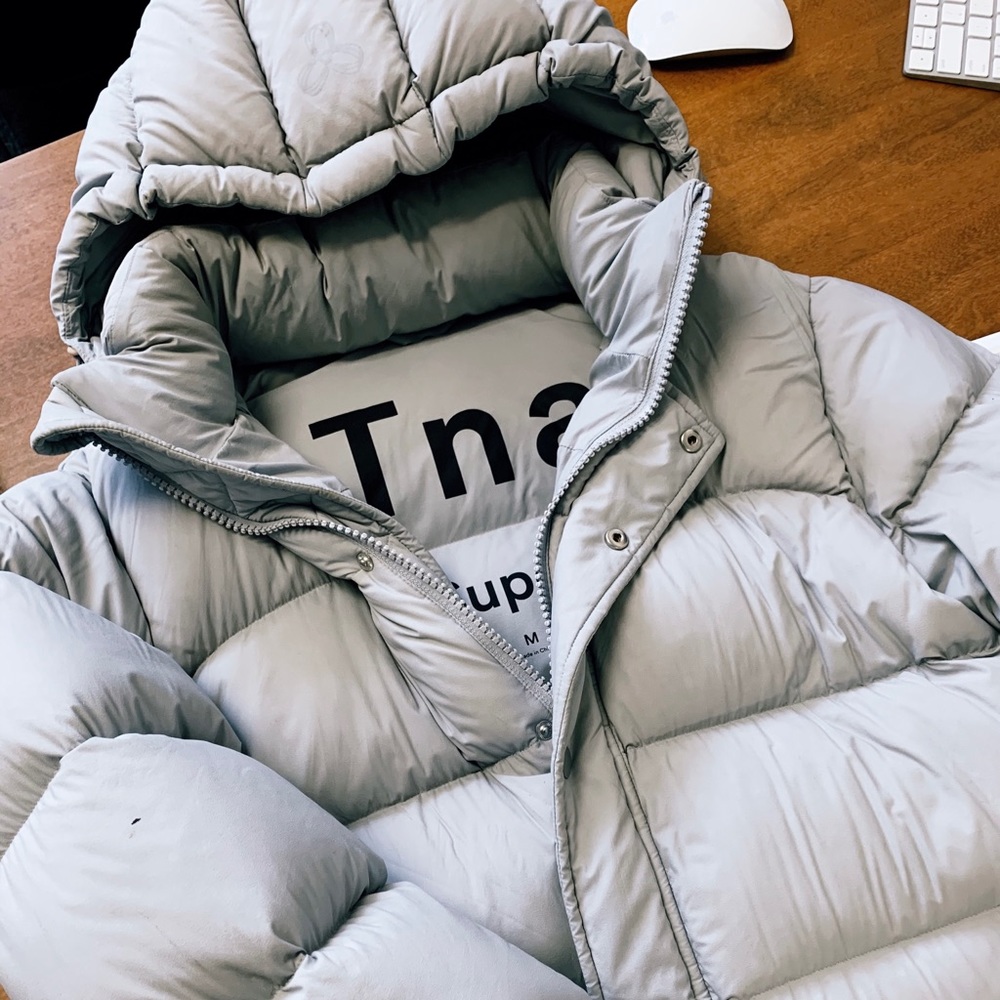 Aritzia - Tna The Super Puff in Cloud Grey ☁️